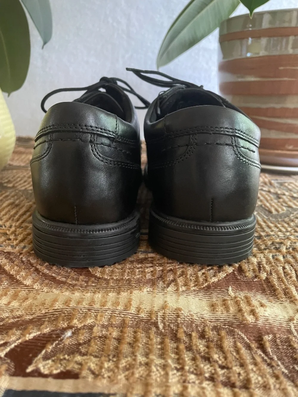 NWT Rockport men's tailor waterproof plain to Oxford, black leather size 8